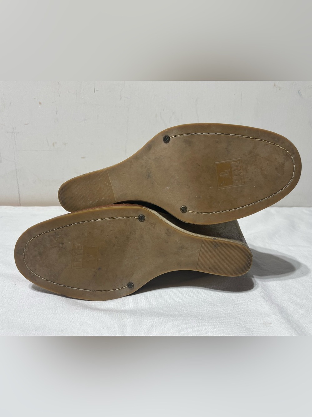 Frye Caroline Lace Low Wedge Shoes Womens 9M Taupe Beige Suede Leather - Picture 12 of 12